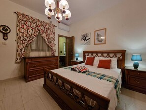 2 soverom, strykejern/-brett, wi-fi (inkludert) og sengetøy