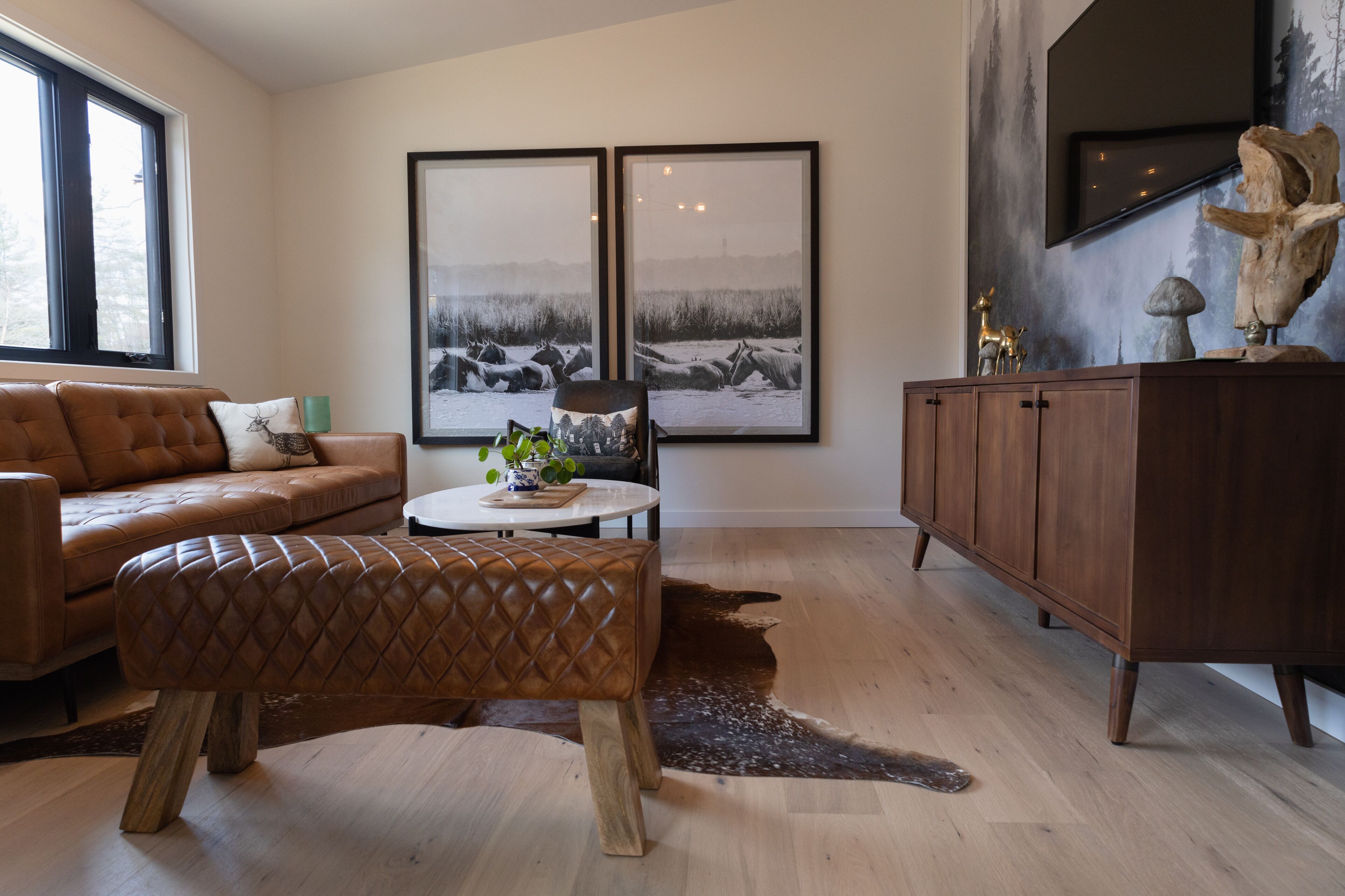 ALL NEW! Beautiful Lake View. 