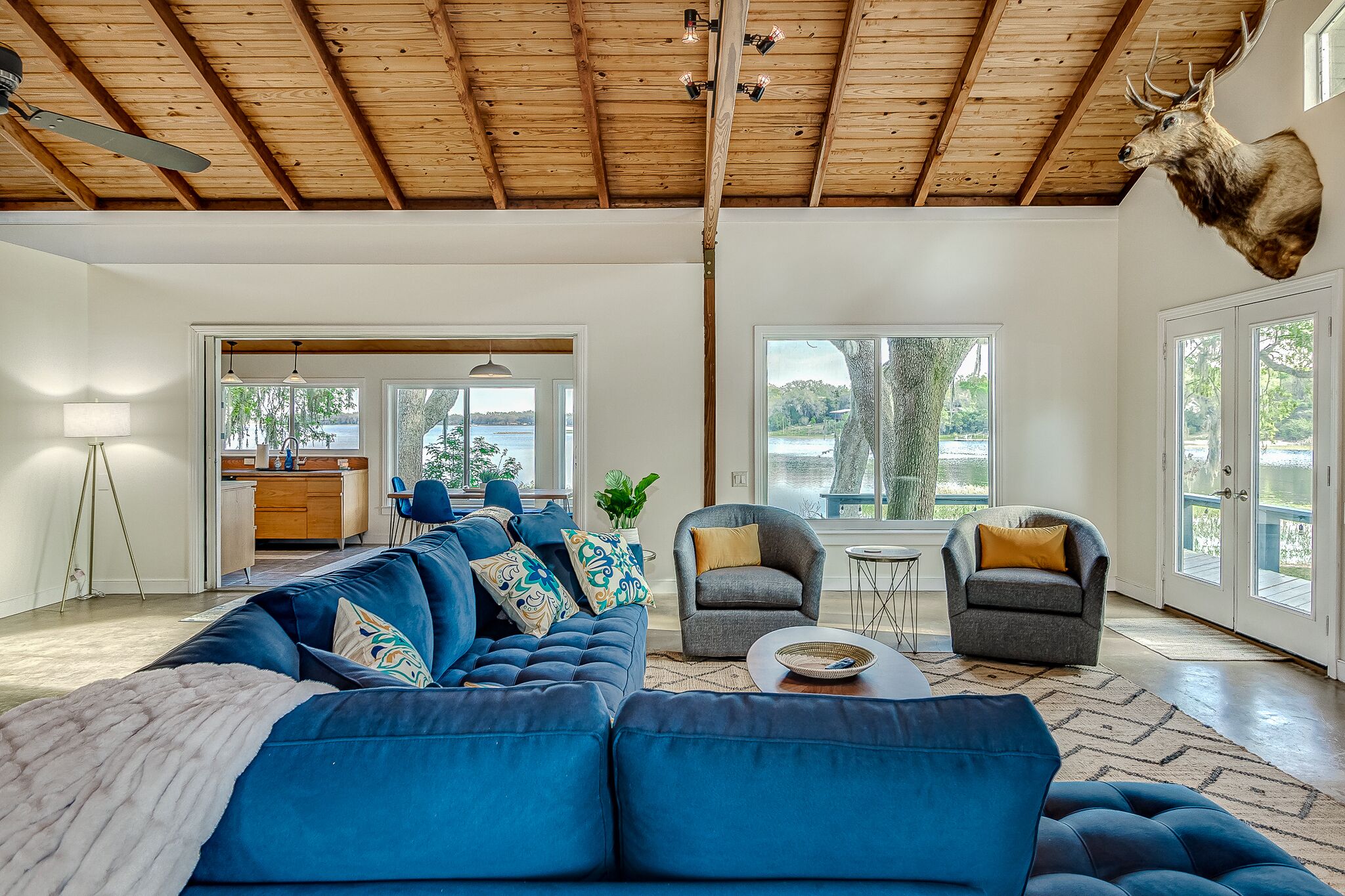 NEW - Cozy Cottage on Crooked Lake