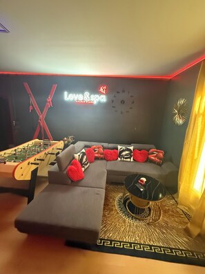 Game room - Love and spa (Valras-Plage)