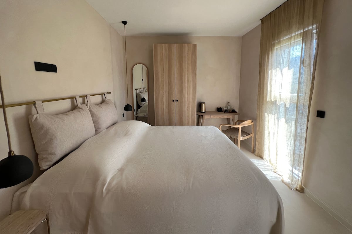 Exclusive Room