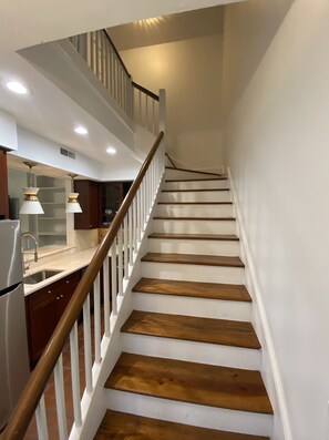 Interior - Timeless Charleston Charm: Cozy 1807 Haven with Fire Glow & Private Patio Dreams (Charleston)