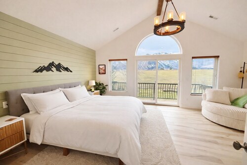 Eden View Home - Perfect for Families w/Spa