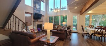 Lovely Newly Built Cottage by the Water