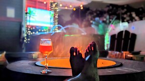 Bar (in der Unterkunft)