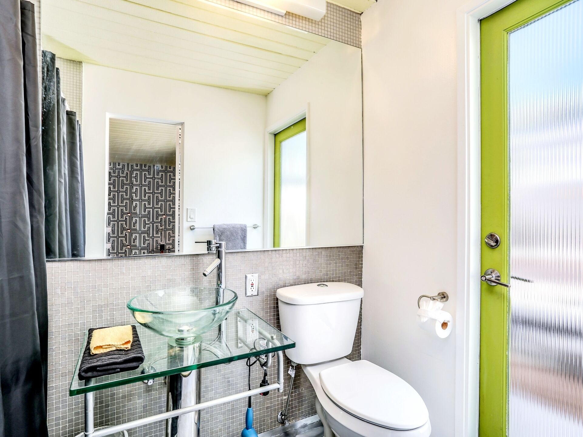 The Famous " Rat Pack" Pool Home