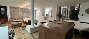 Unique ! Maison de ville T4, plein centre Balaruc les Bains, 5 mn des plages