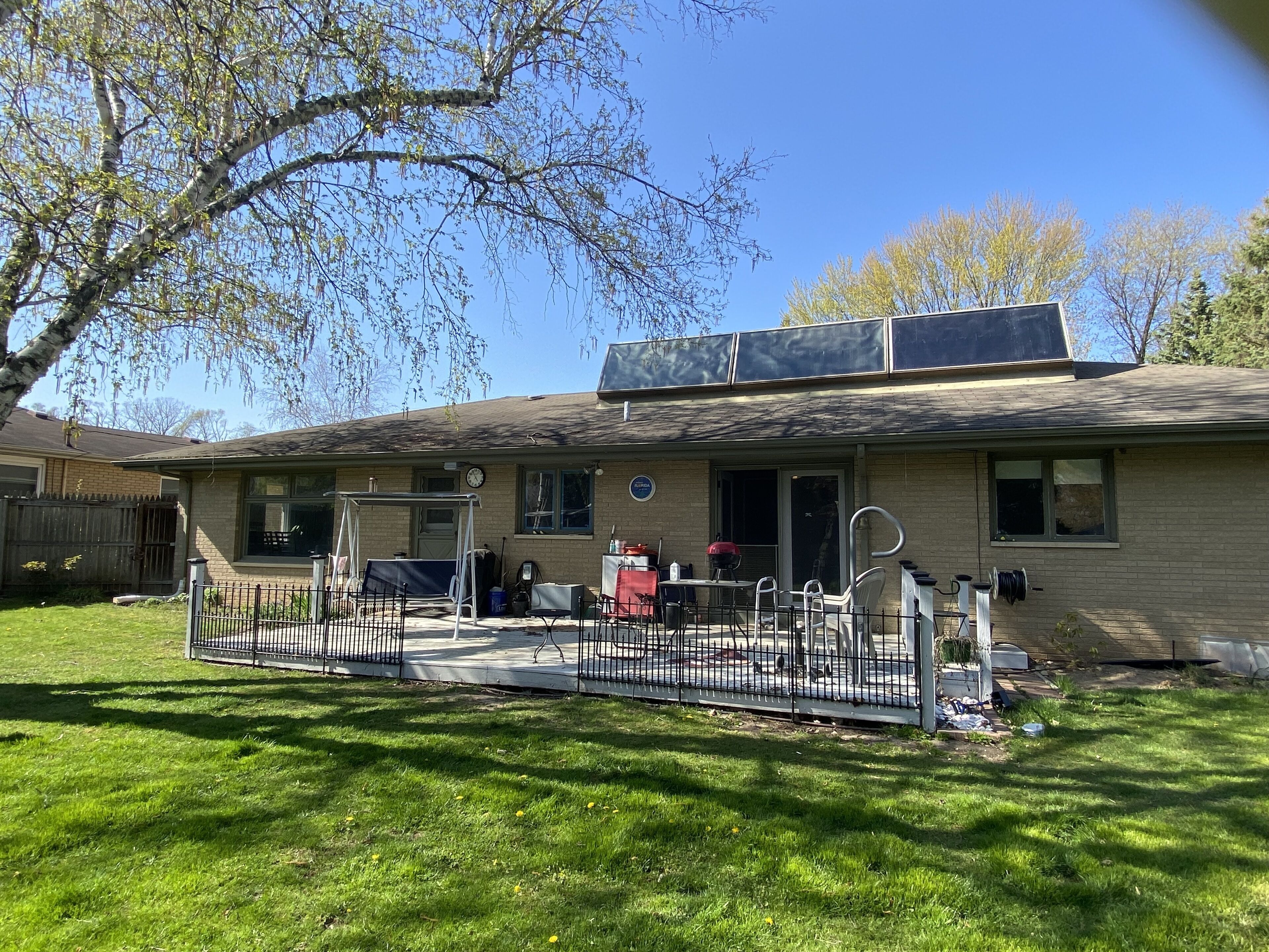 NEW!! "Sail away" in our cozy, family friendly home! Convenient location!