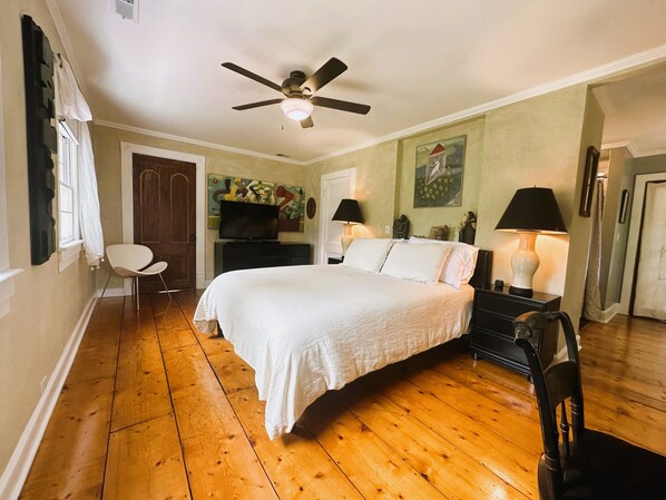 1 bedroom, desk, iron/ironing board, travel cot