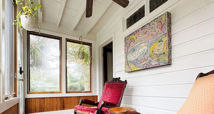 Beaufort Old Point Artist Suite