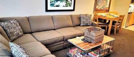 TV, fireplace, offices