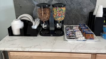 Petit déjeuner continental compris tous les jours