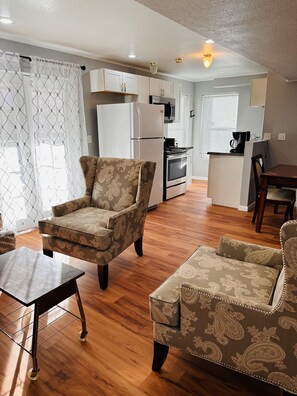 TV - Beautiful, Private Walk-out Basement in Centennial (Centennial)