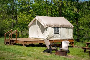 Deluxe Tent | 1 bedroom, bed sheets