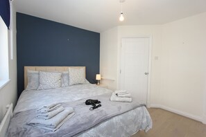 1 chambre, fer et planche Ă repasser, lit parapluie, Wi-Fi gratuit