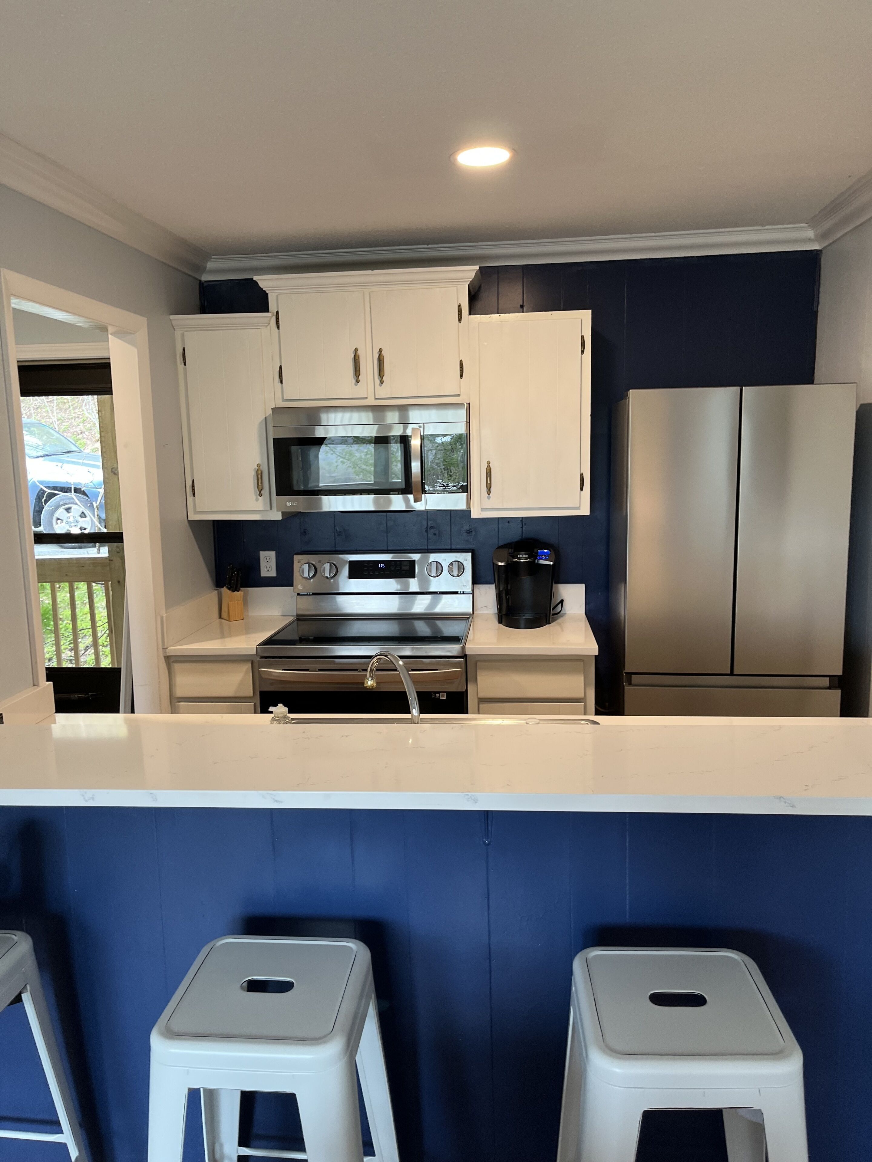 Updated condo, Walk to Beech Mountain Resort, Beautiful sunrise, Pet friendly