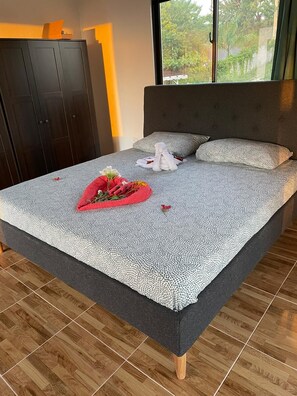 3 Schlafzimmer, Bettwäsche