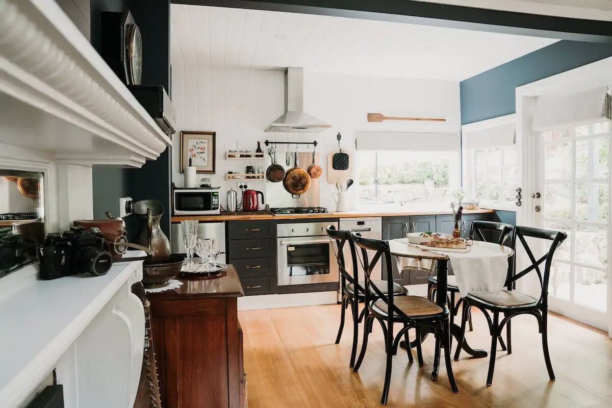 Luxury Accommodation Nestled in the Heart of the Dandenong Ranges