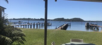 3 Bedroom house, right on the river, own private jetty