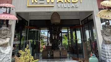 Bagian depan properti