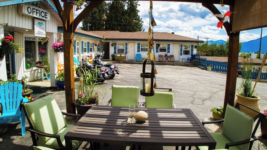 Creston Valley Motel