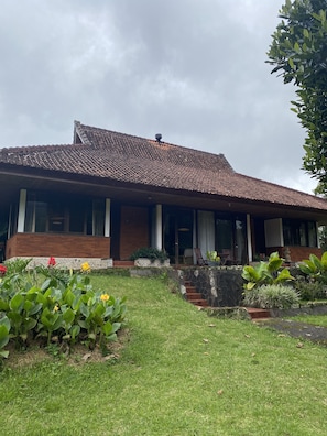 Cottage dành cho gia đình | Ngoại thất