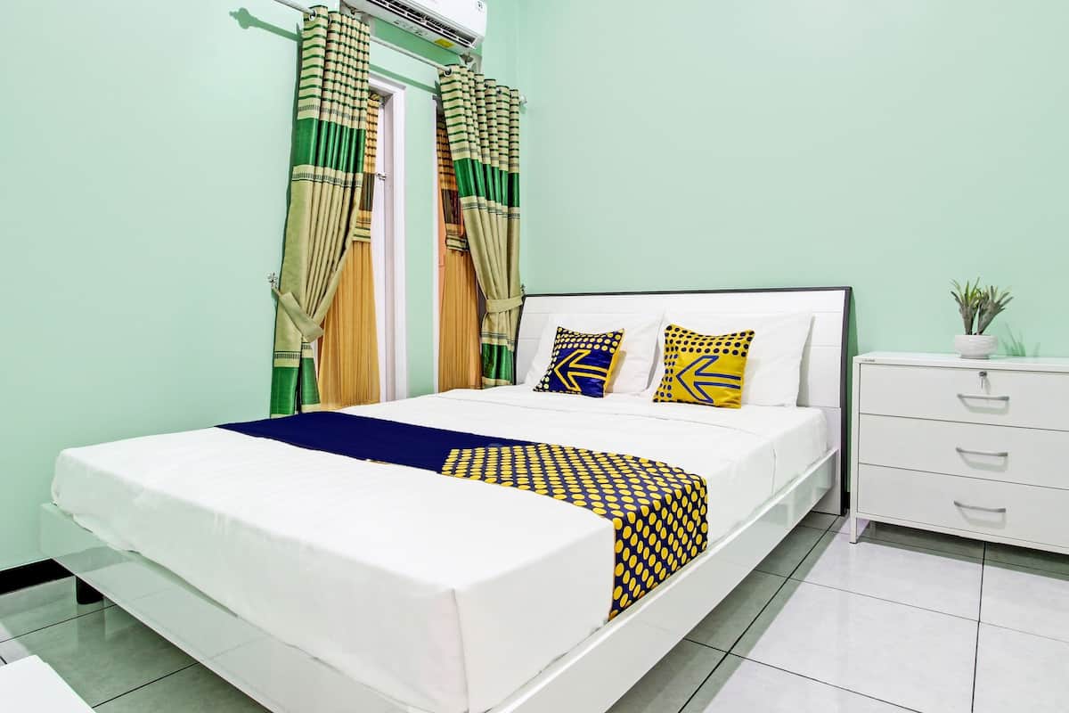 Kamar Double | Ruang kerja ramah laptop, Wi-Fi gratis, dan seprai linen