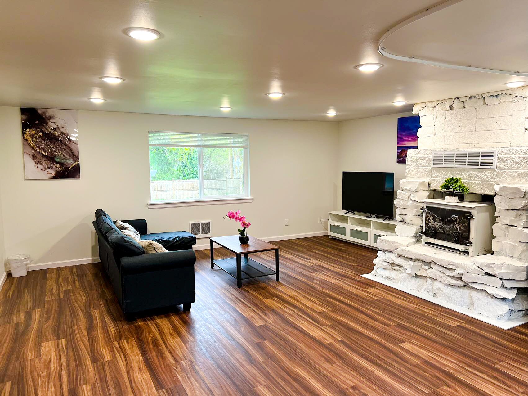 Cozy Hoodsport Duplex: 1BR 1BA-B