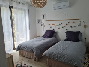 2 bedrooms, WiFi, bed sheets - Villa Bella Mimosa sur les Hauteurs de Mandelieu La Napouke (Mandelieu-la-Napoule)