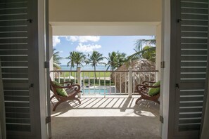 House, Smoking | 7 bedrooms - Ocean Front Luxury Villa in Golf and Beach Resort (Punta Cana)