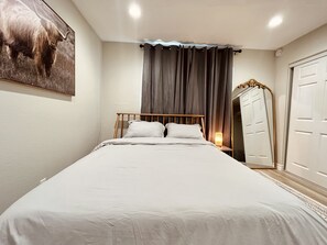 1 bedroom, iron/ironing board, WiFi, bed sheets