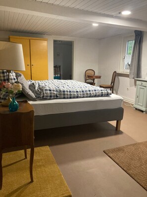 10 chambres, fer et planche à repasser, Wi-Fi gratuit