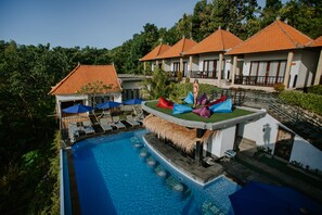 Front of property - Abasan Hill Hotel and Spa (Penida Island)