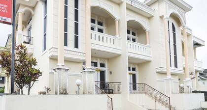 Hotel O Grand Suites Palace Syariah