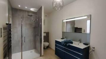 Kostenlose Toilettenartikel