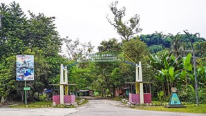 A gated entrance with a sign indicating a 'Cultural Park' and a 'Cultural Center'. - OYO Homes 90916 Eco Tourism Geopark Rajamandala Homestay Syariah (Rajamandala Kulon)