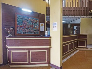 Reception - Hotel O Lembah Nyiur (Cisarua)
