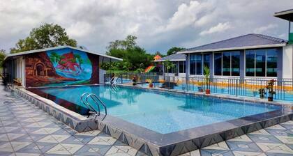 Canal Touch Resort