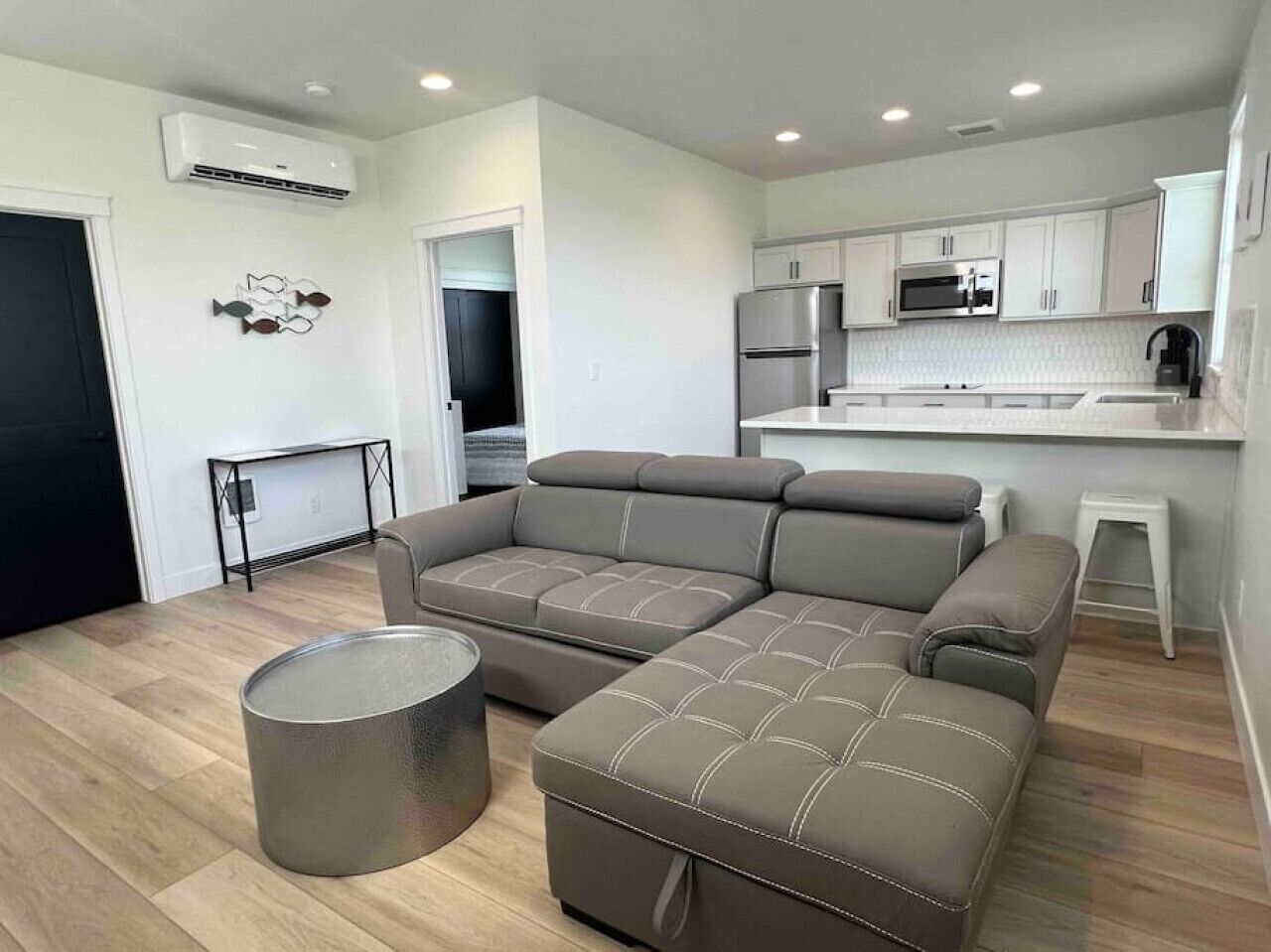 New! Sandtrap -Easy  access to golf course!