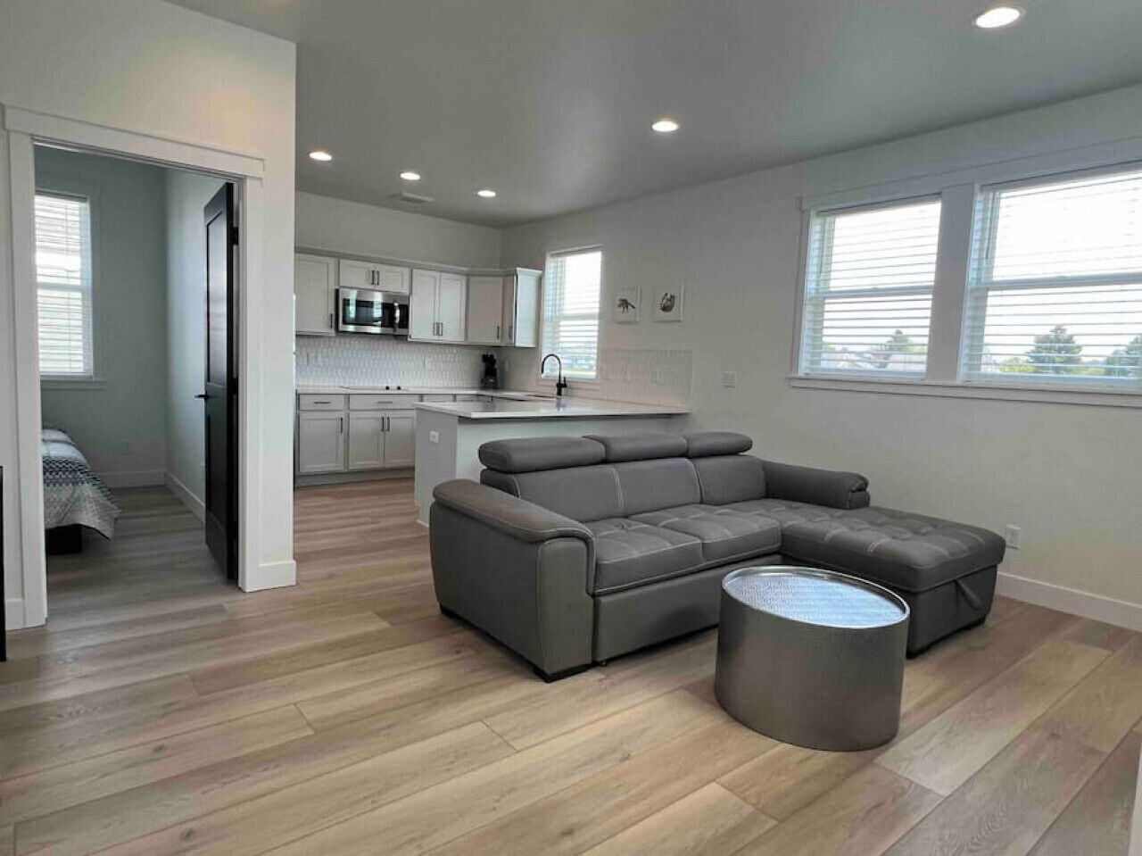 New! Sandtrap -Easy  access to golf course!