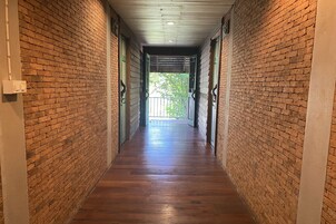 Standard Room | In-room safe, desk, free WiFi, bed sheets