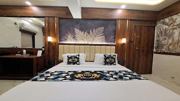 Premium Room | Desk, free WiFi, bed sheets