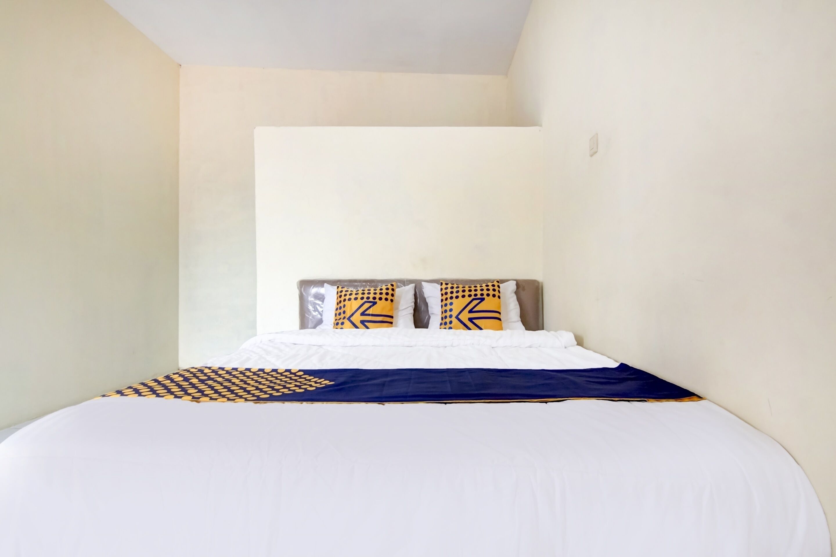 Double Room | Soundproofing, free WiFi, bed sheets