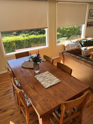 Dining - Prime Spot! 5mins to “Grand Cliff Top Walk” & “3 Sisters” (Katoomba)