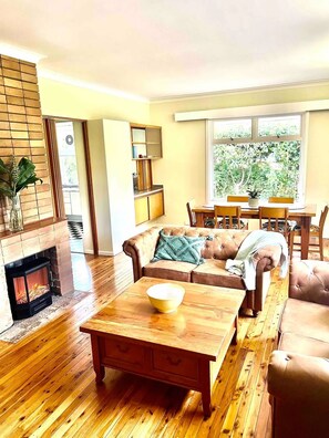 Smart TV - Prime Spot! 5mins to “Grand Cliff Top Walk” & “3 Sisters” (Katoomba)