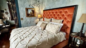 1 bedroom, desk, free WiFi, bed sheets