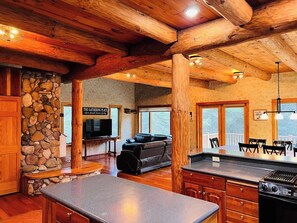 Interior - Empire Therapy-AC/GameRoom/Fireplace/HotTub (Empire)