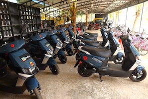 Scooter/moped