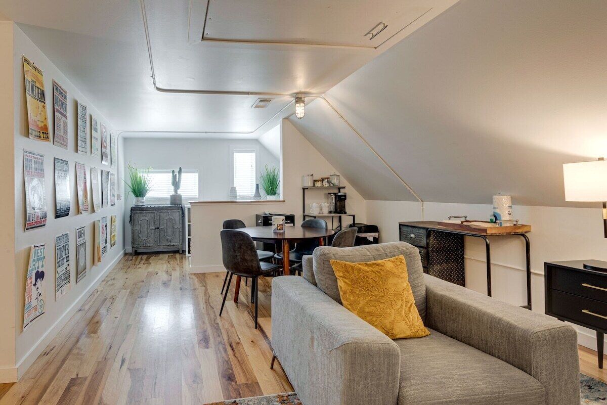 Centrally located, Peaceful Nights. Easy access to all Nashville has to offer.