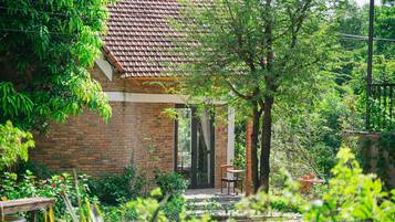 Standard-Bungalow | 1 Schlafzimmer, schallisolierte Zimmer, kostenloses WLAN